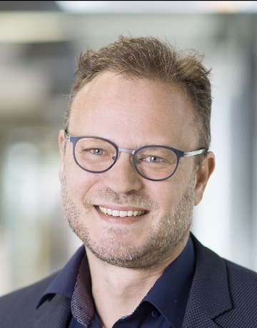 Dr. Karsten Feil
