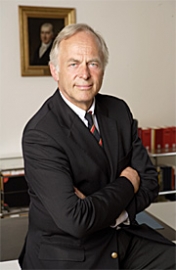 Dr. Peter Götz v. Olenhusen
