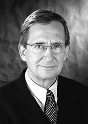Dr. Ulrich Scharf